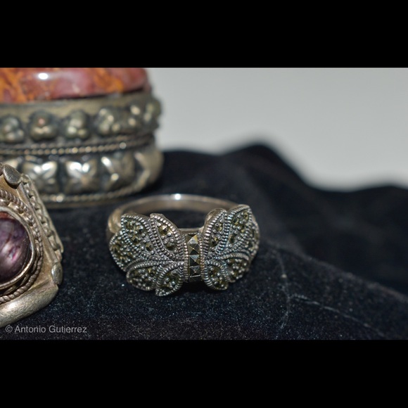 Vintage Ring - Picture 3 of 5